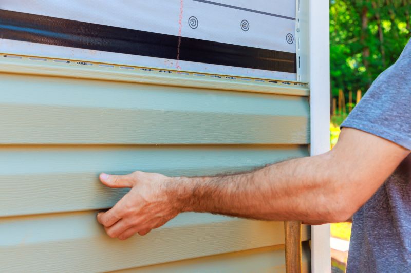 Experienced Siding Technicians